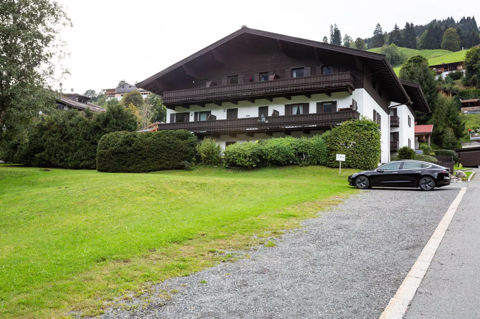 Kleines Kaiser Apartment-Buitenkant zomer