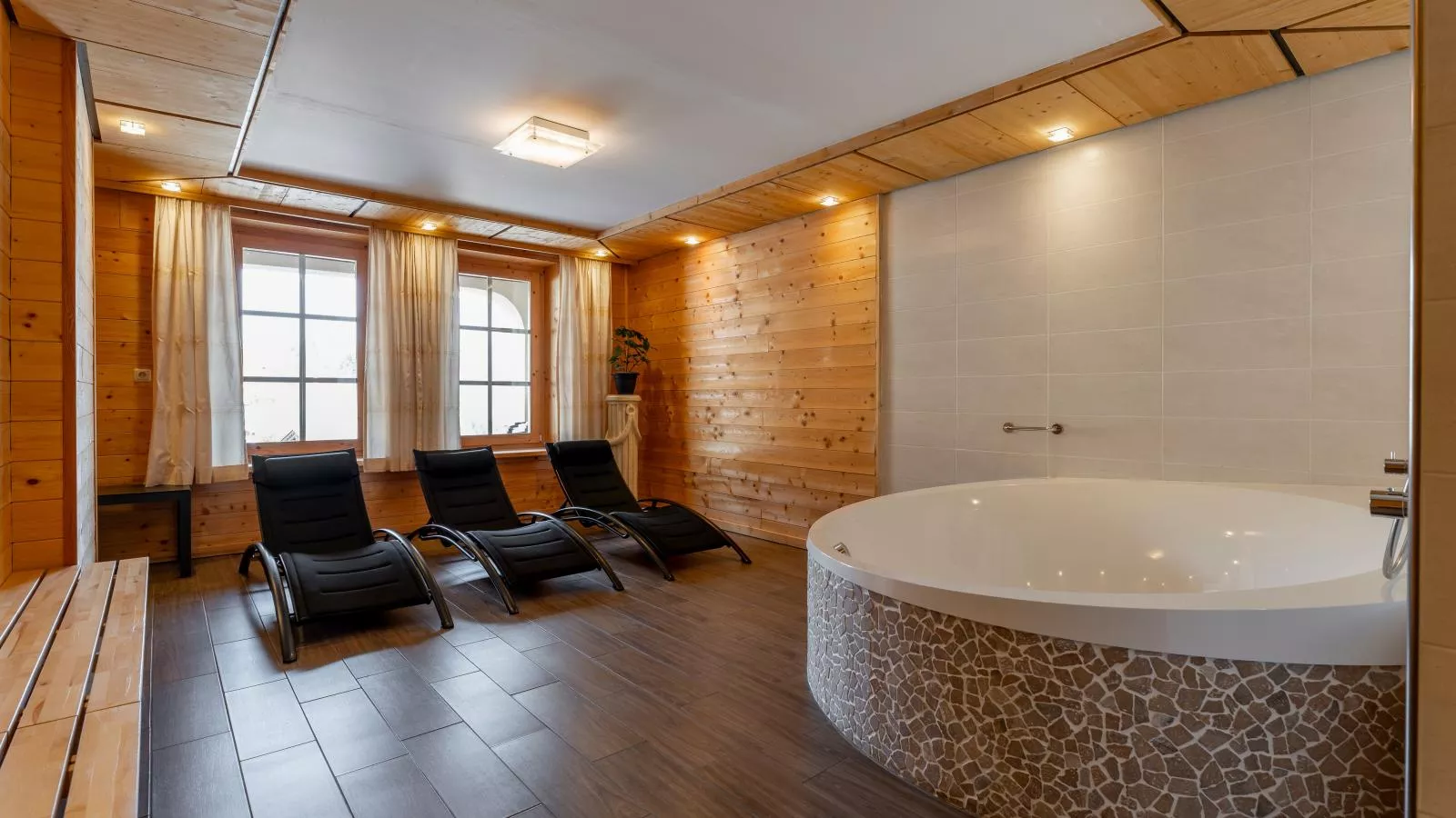 Chalet Kristall II-Wellness