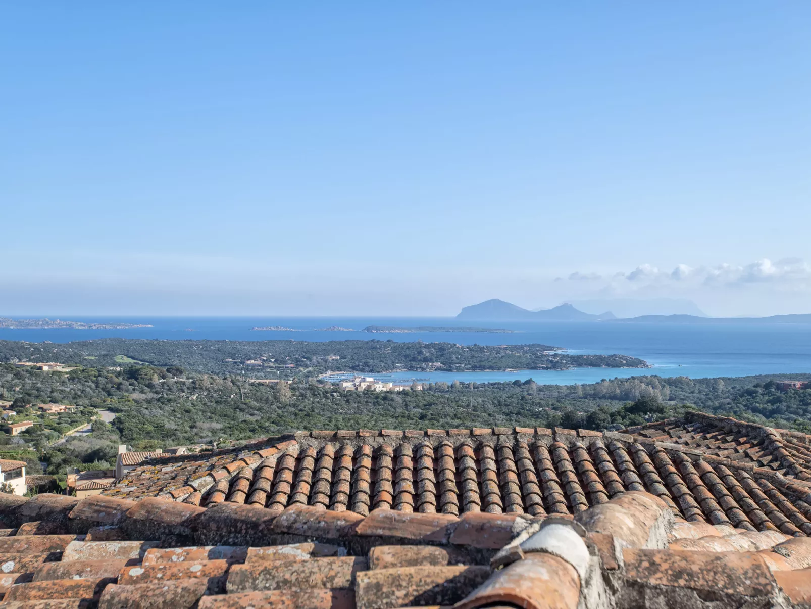 Cala Volpe-Buiten