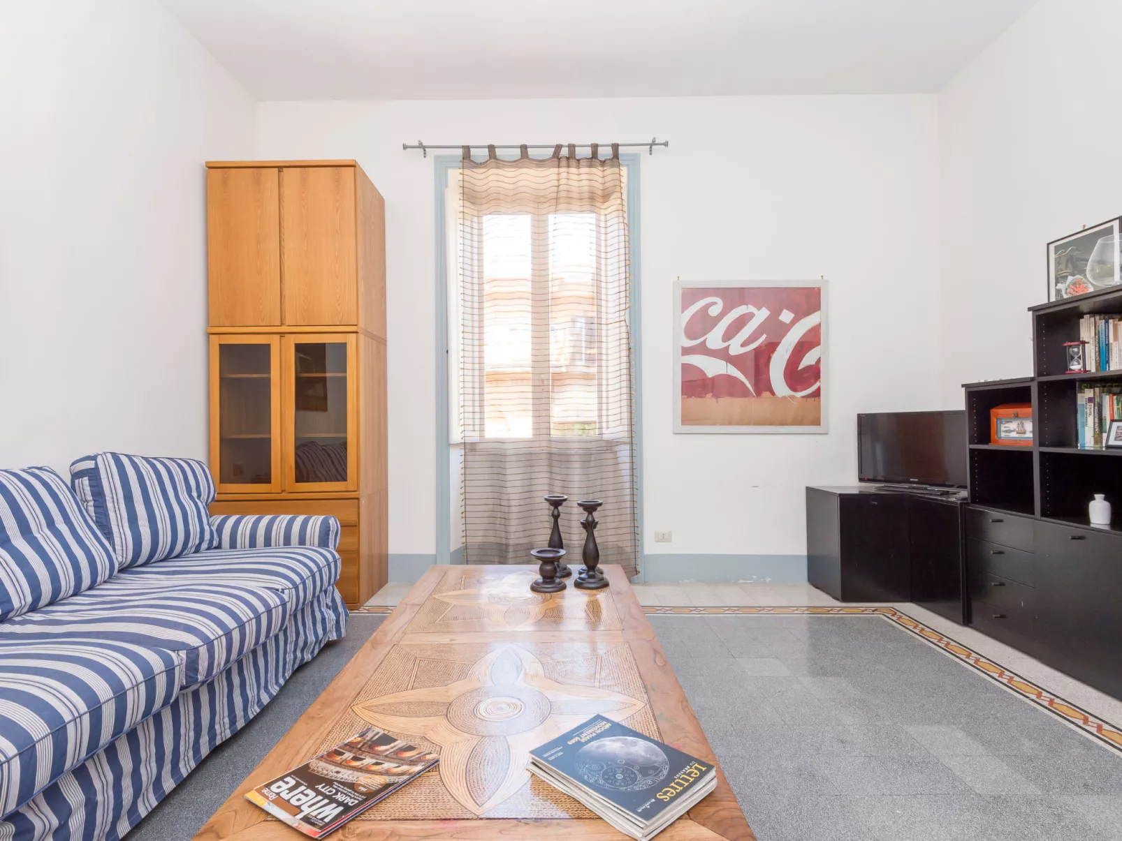 Vatican Comfortable Sunny Apartment-Binnen