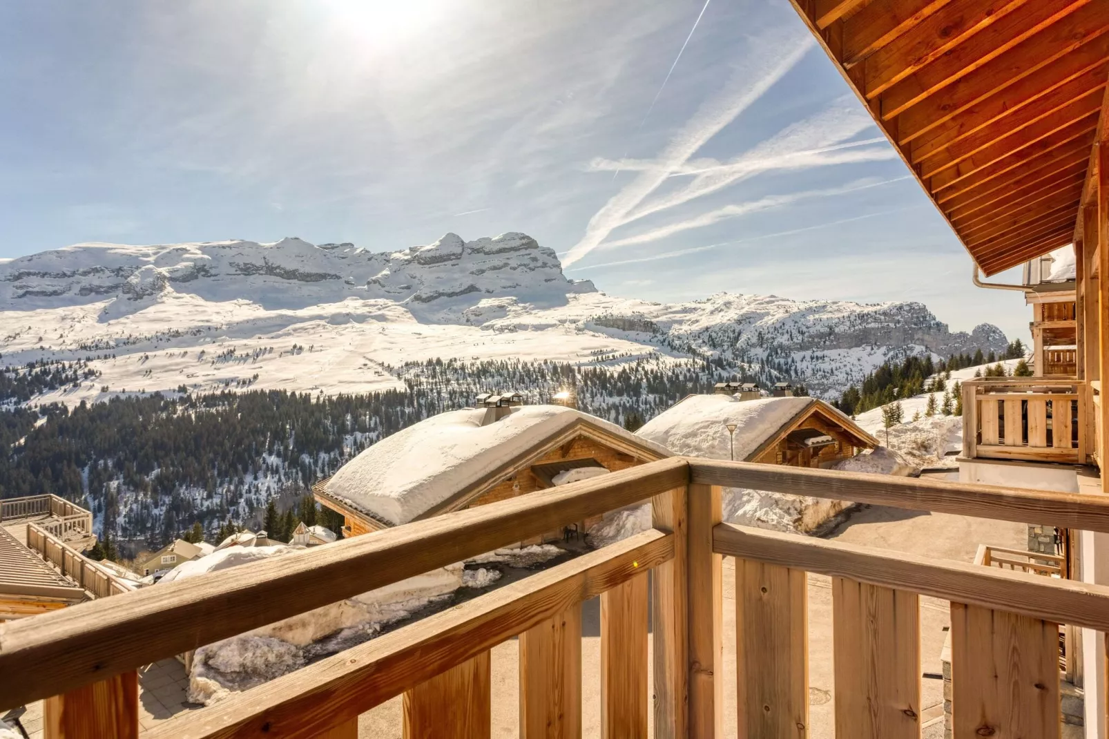 Authentiek appartement in het skigebied Le Grand Massif-Terrasbalkon