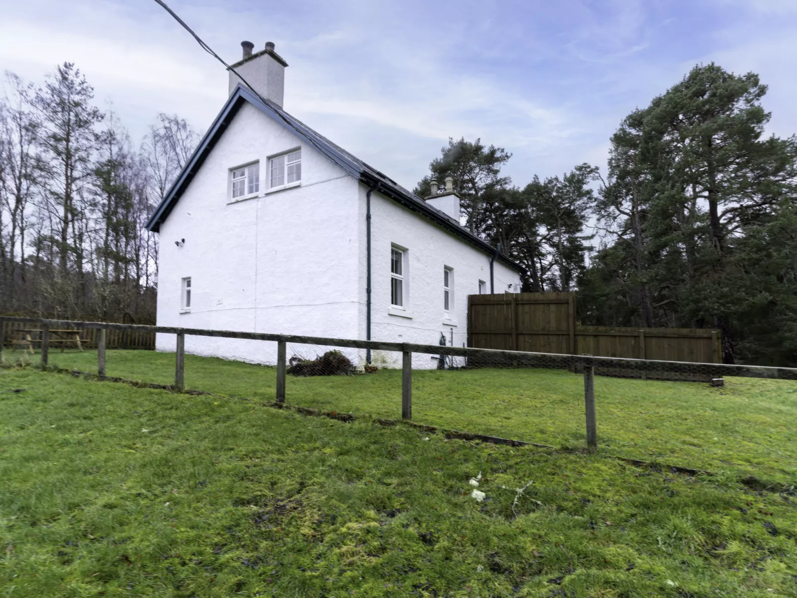 2 Railway Cottage-Buiten