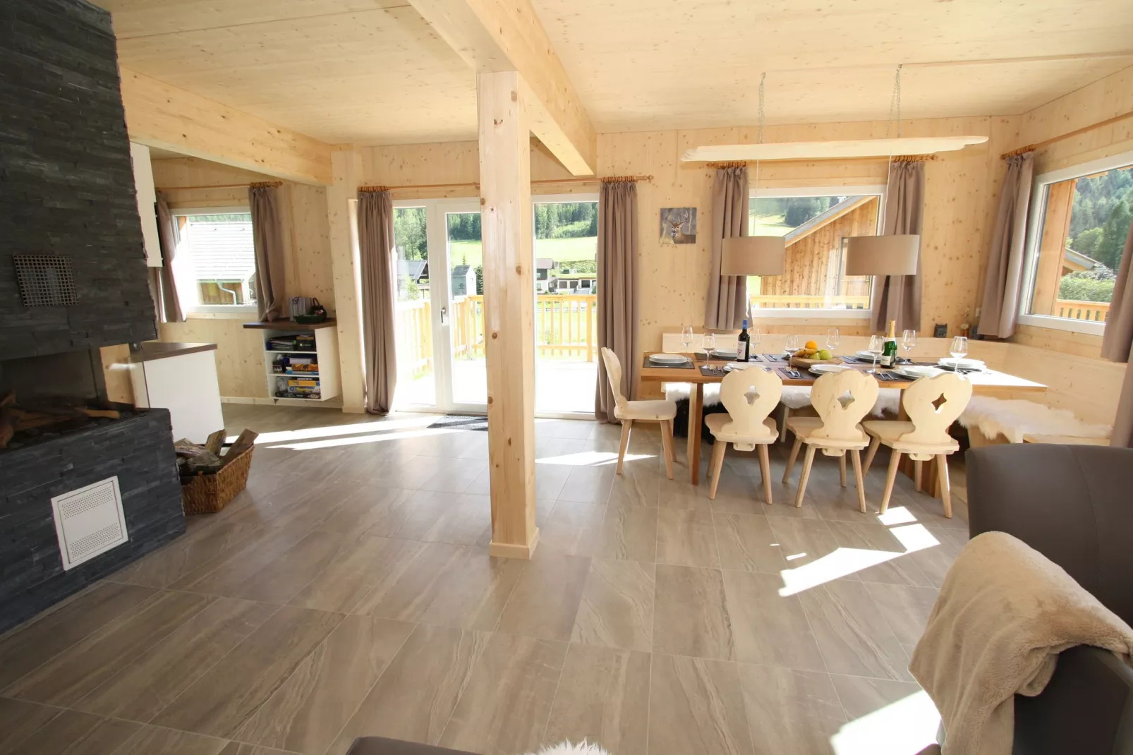 Chalet Edelweiss-Woonkamer