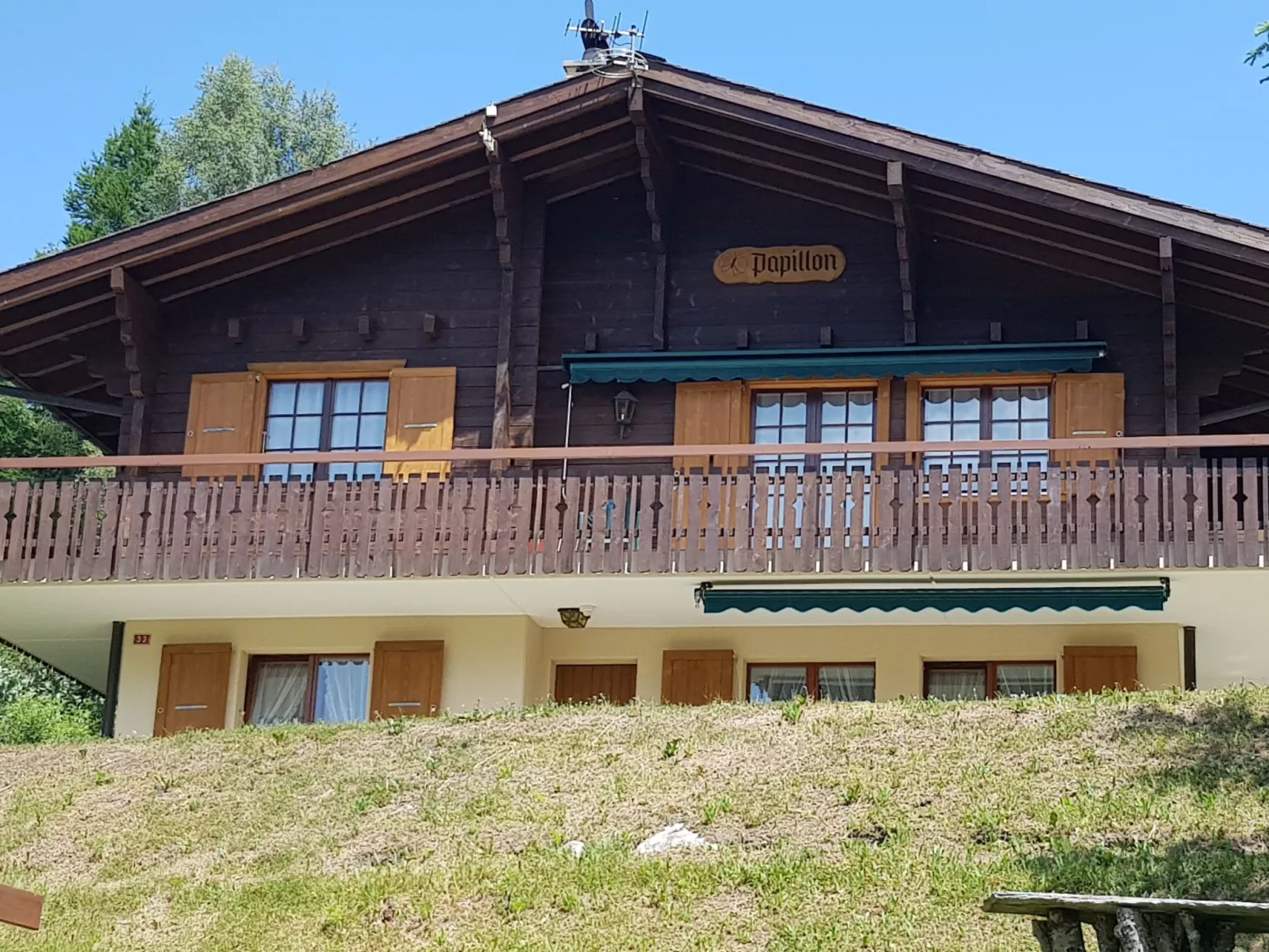 Chalet Papillon-Buiten