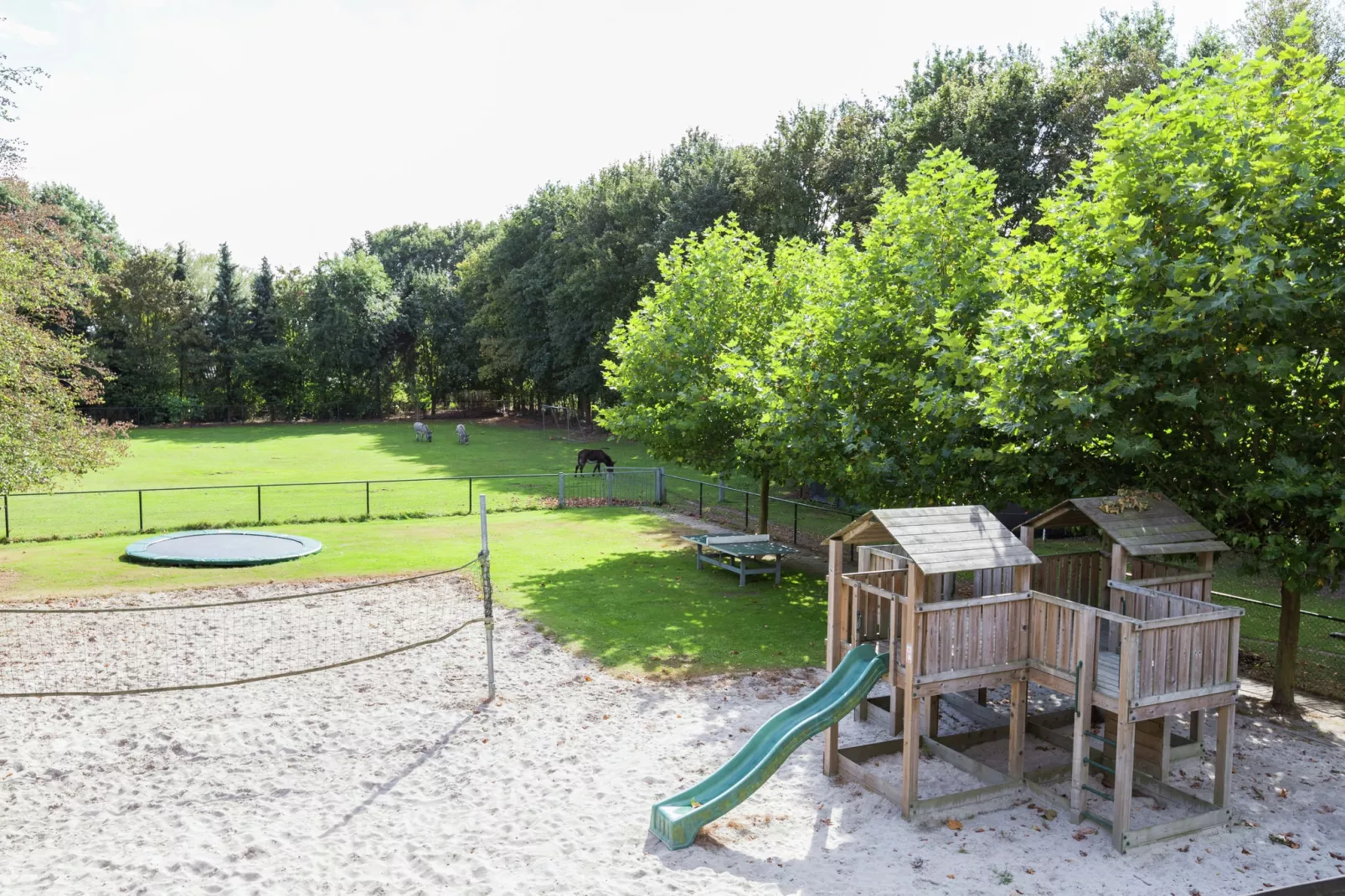 De Kempense Hoeve-Tuinen zomer