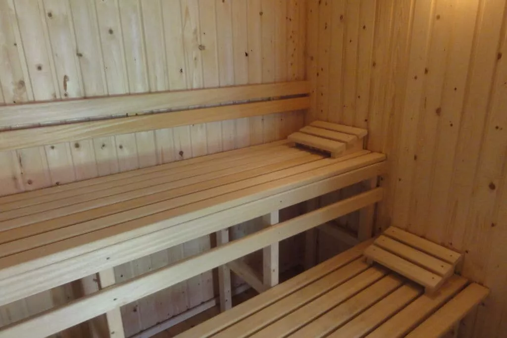 73567-Sauna