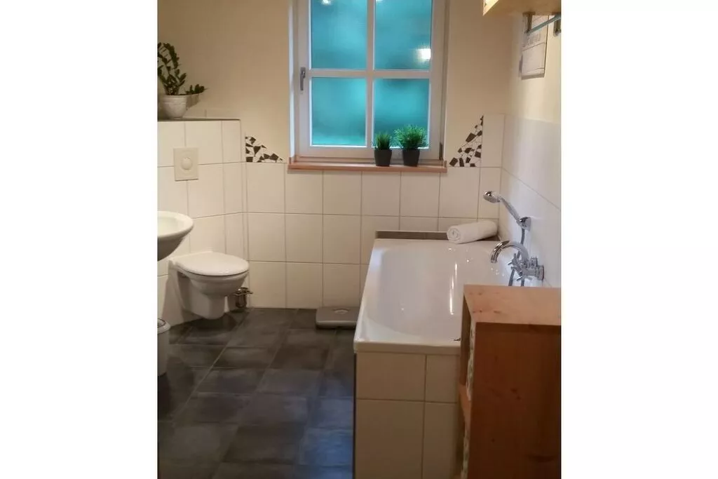 278618-Badkamer