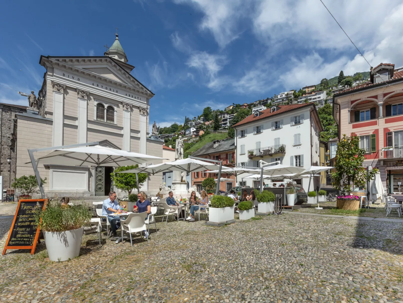 Attic Ascona-Omgeving