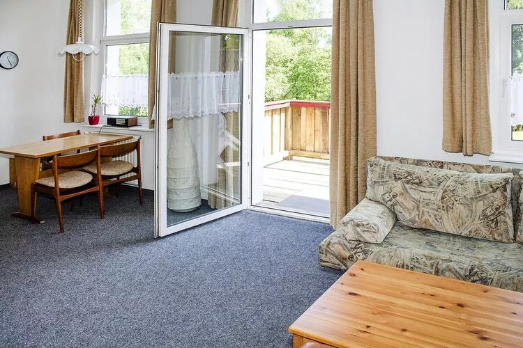 3 Personen 35 qm-Woonkamer