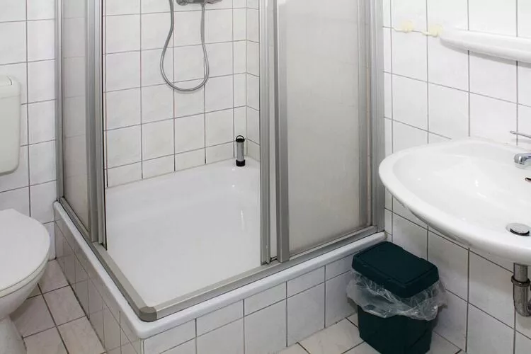 3 Personen 35 qm-Badkamer