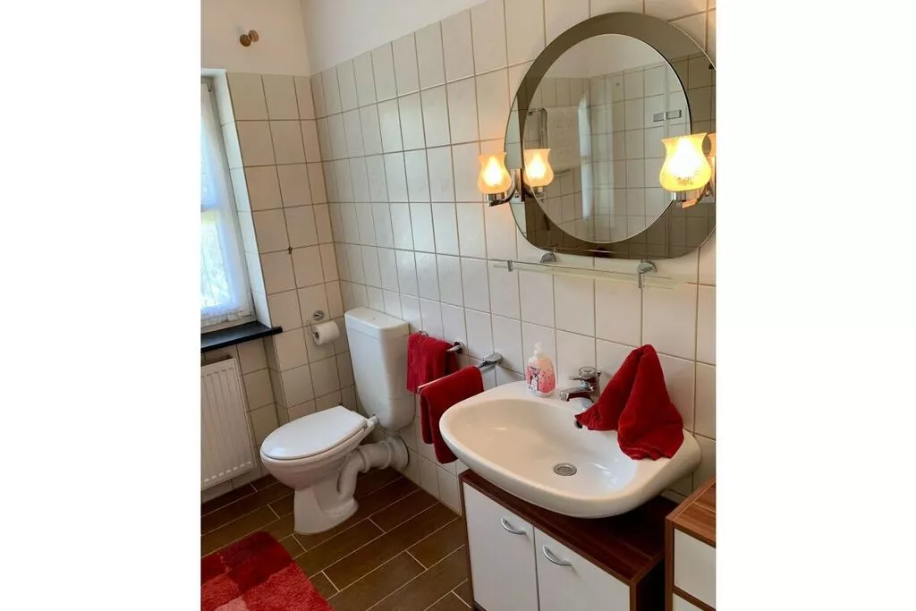 394156-Badkamer