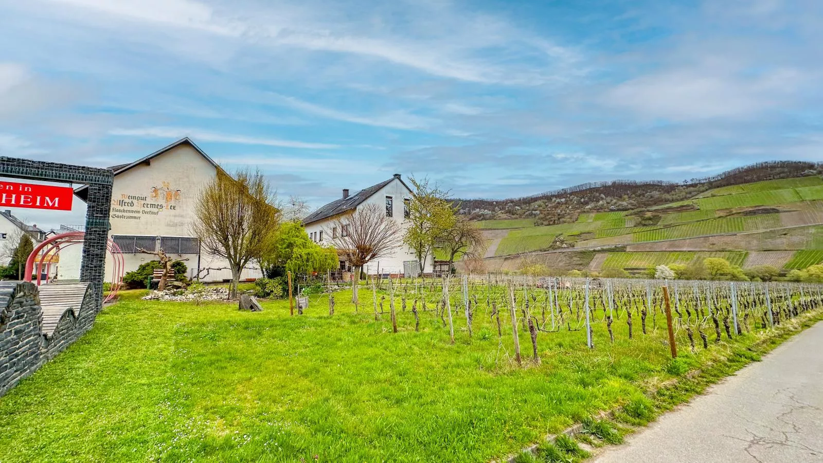 Weingut Hermes-Lex-Gebieden zomer 1km