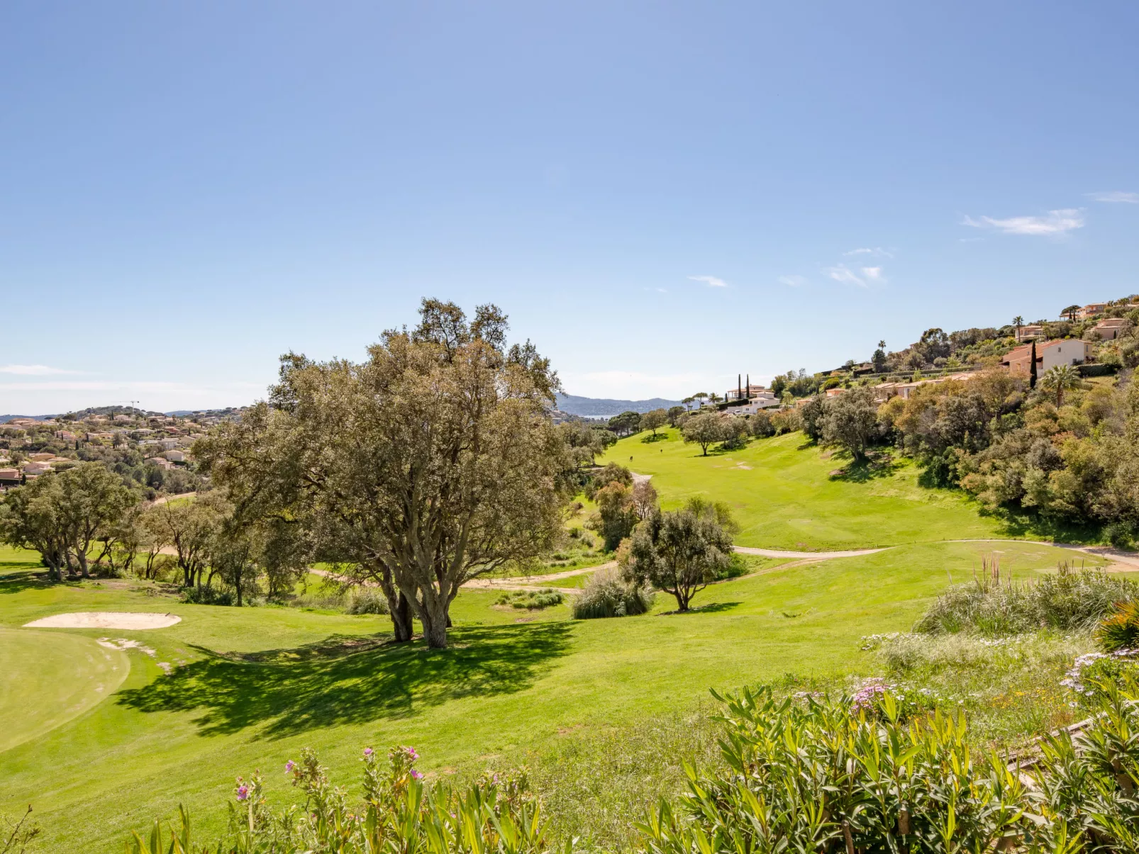 Les Maisons du Golf-Binnen