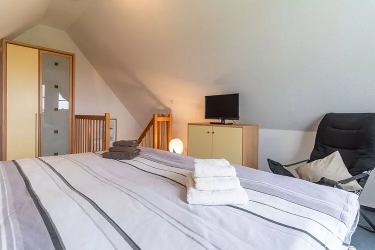 Ferienwohnung Langeneß-Slaapkamer