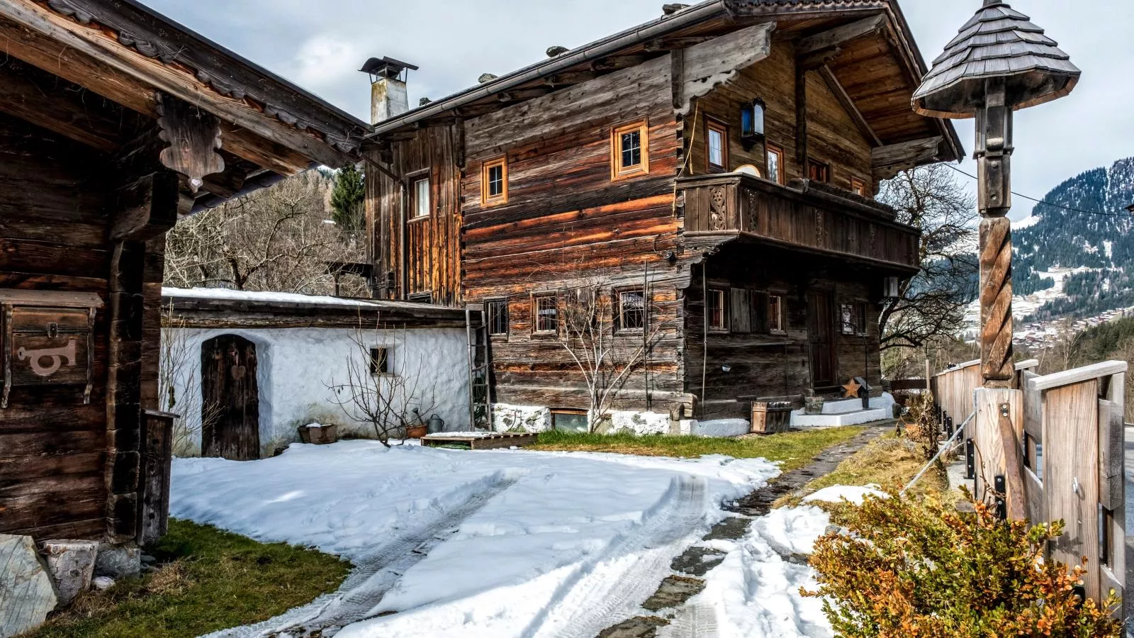 Zinnhäusel-Exterieur winter