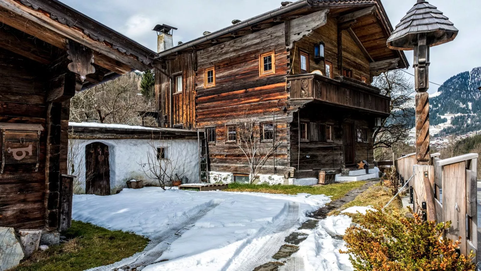 Kupferhäusel und Zinnhäusel-Exterieur winter