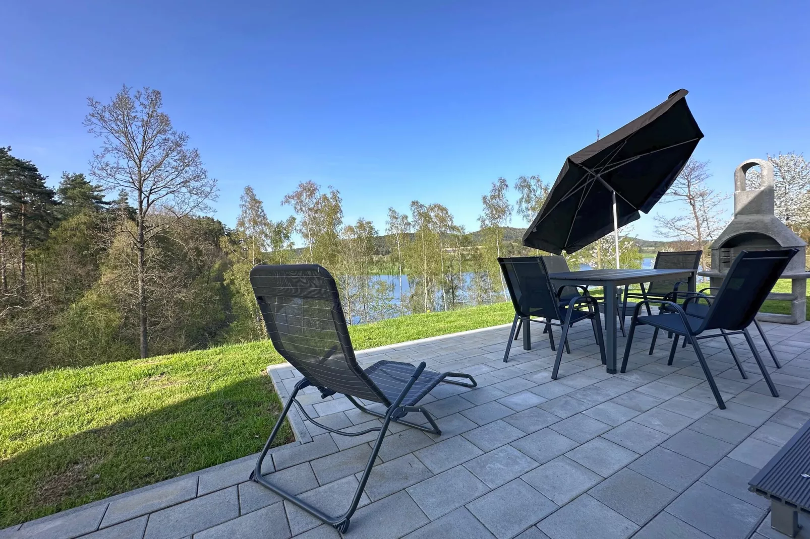 FERIENDORF SEEBLICK - Tiny Chalet am Eixendorfer See-Terrasbalkon