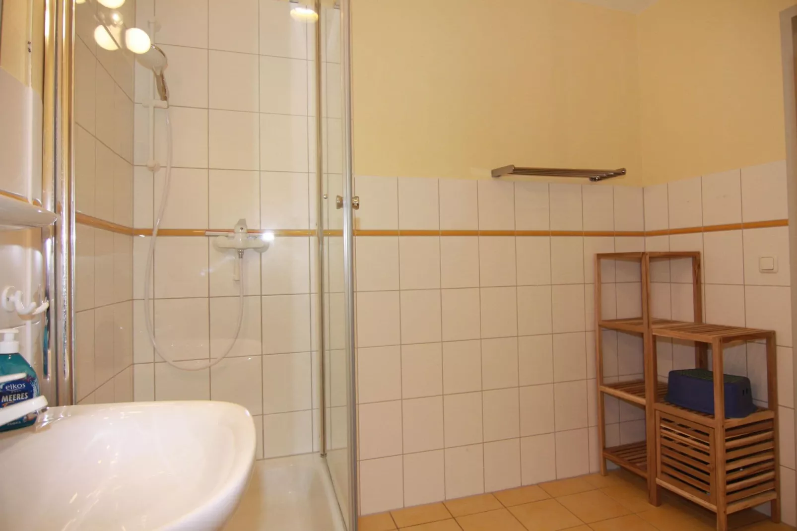 Ferienwohnung Großer Seestern Wiek-Wohnung 4-Badkamer