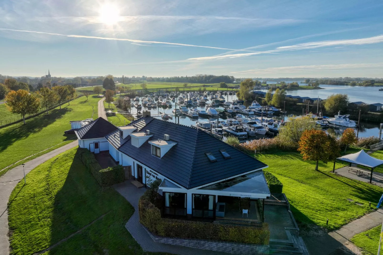 Vakantiepark Eiland van Maurik 2-Parkfaciliteiten