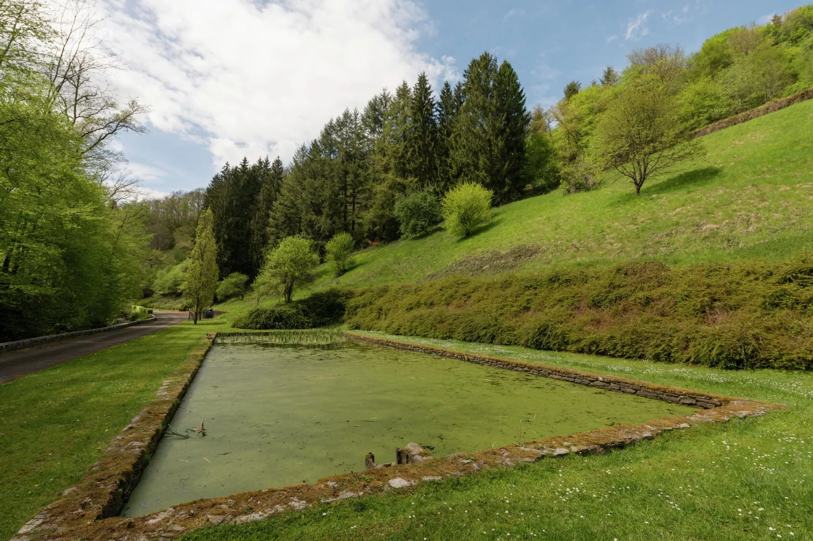 Le Vieux Moulin-Tuinen zomer