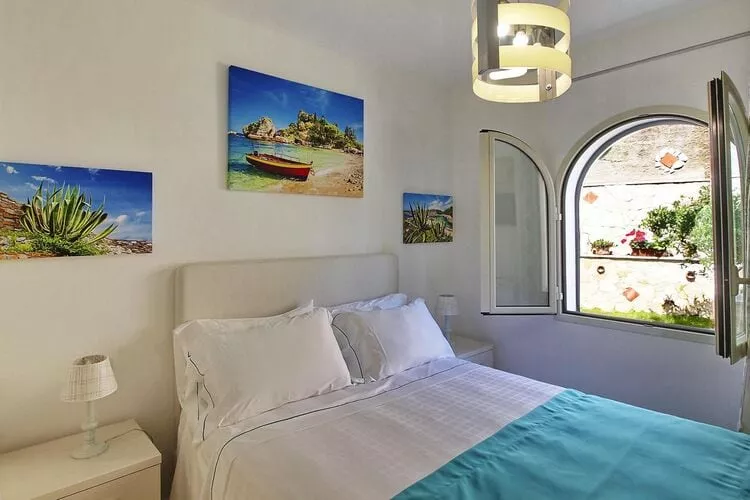 Apartments Taormina-Le Villette Agave 2 pax-Slaapkamer