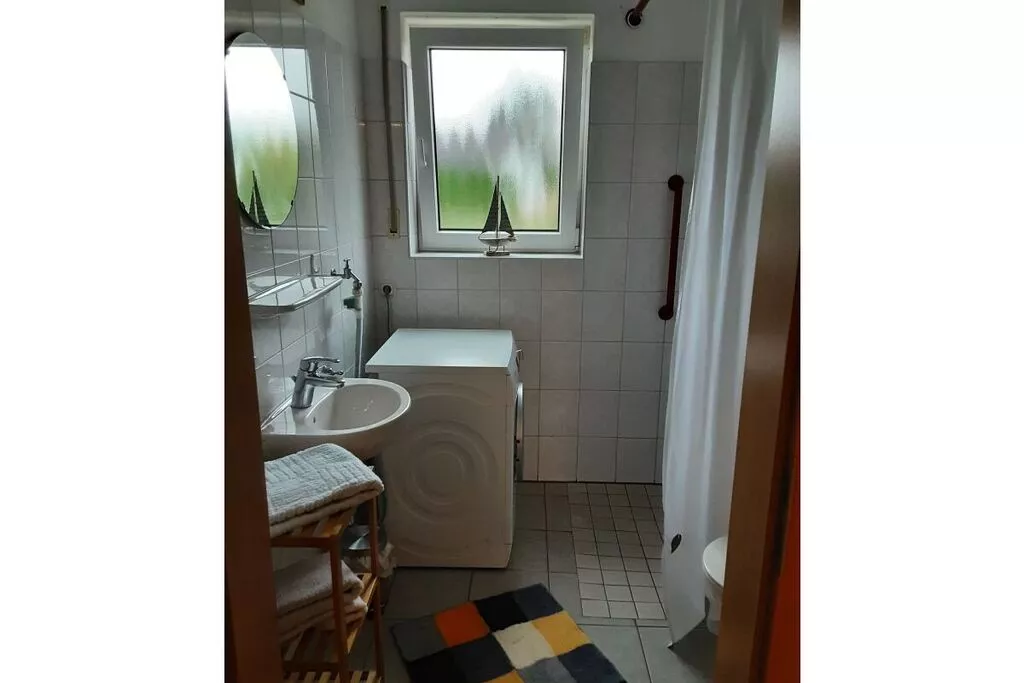 274726-Badkamer