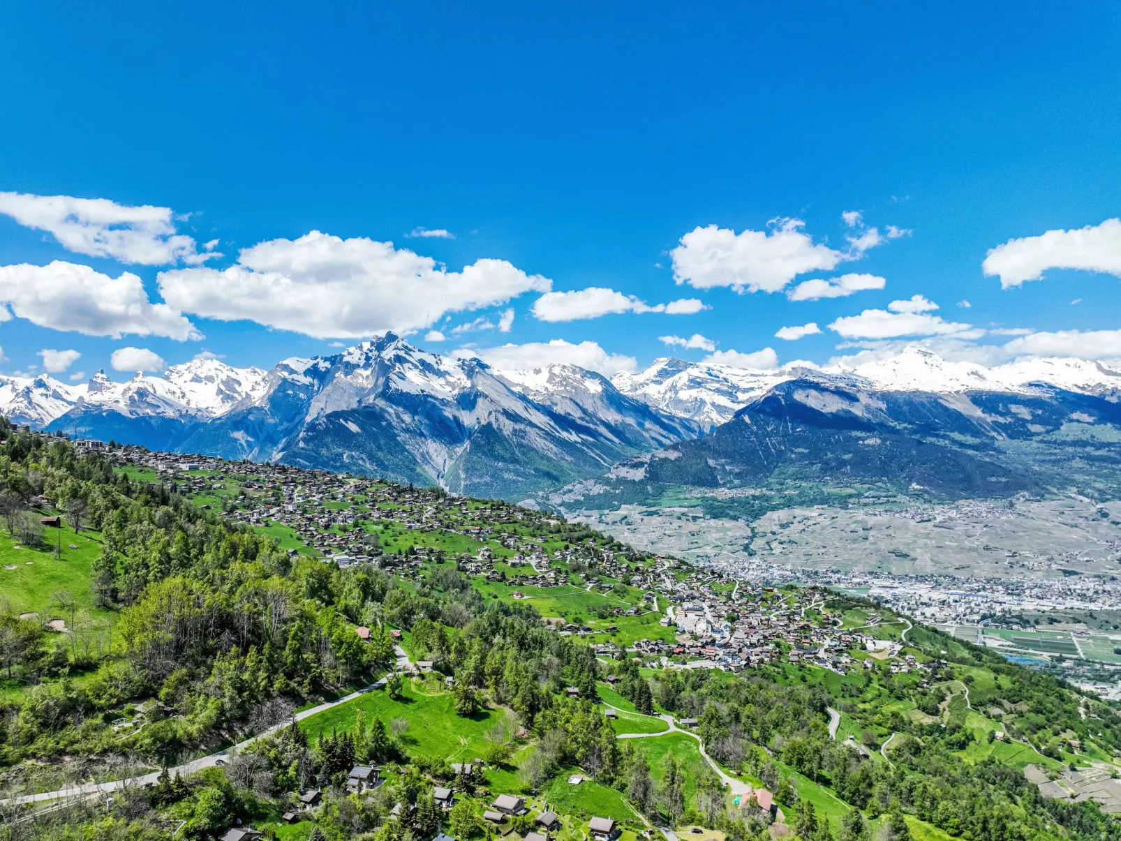 Swiss Alps view Aiglon H2-Omgeving