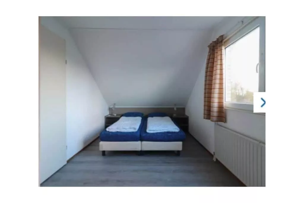 433051-Slaapkamer