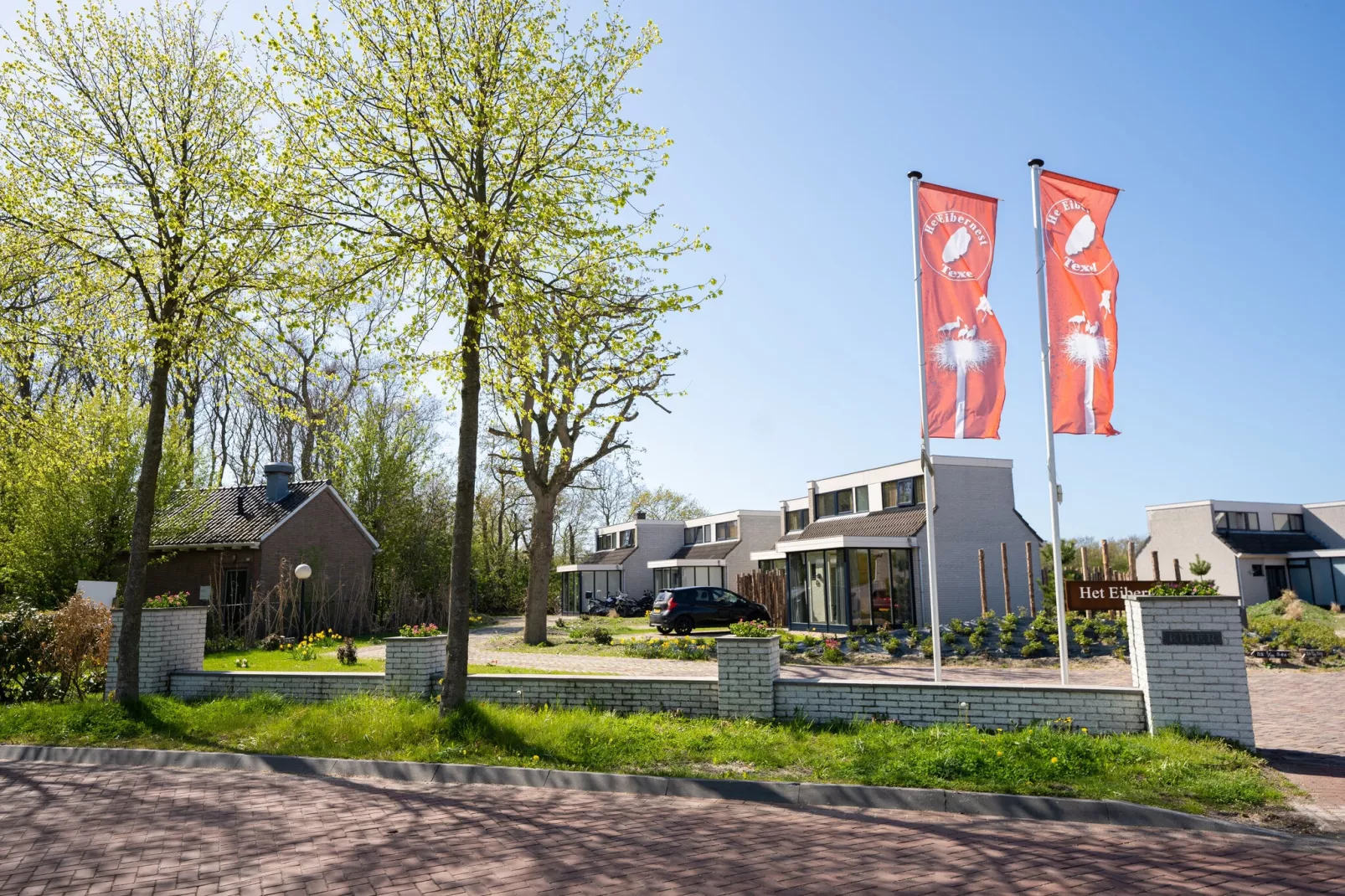 Vakantiepark 't Eibernest Texel 1-Buitenkant zomer