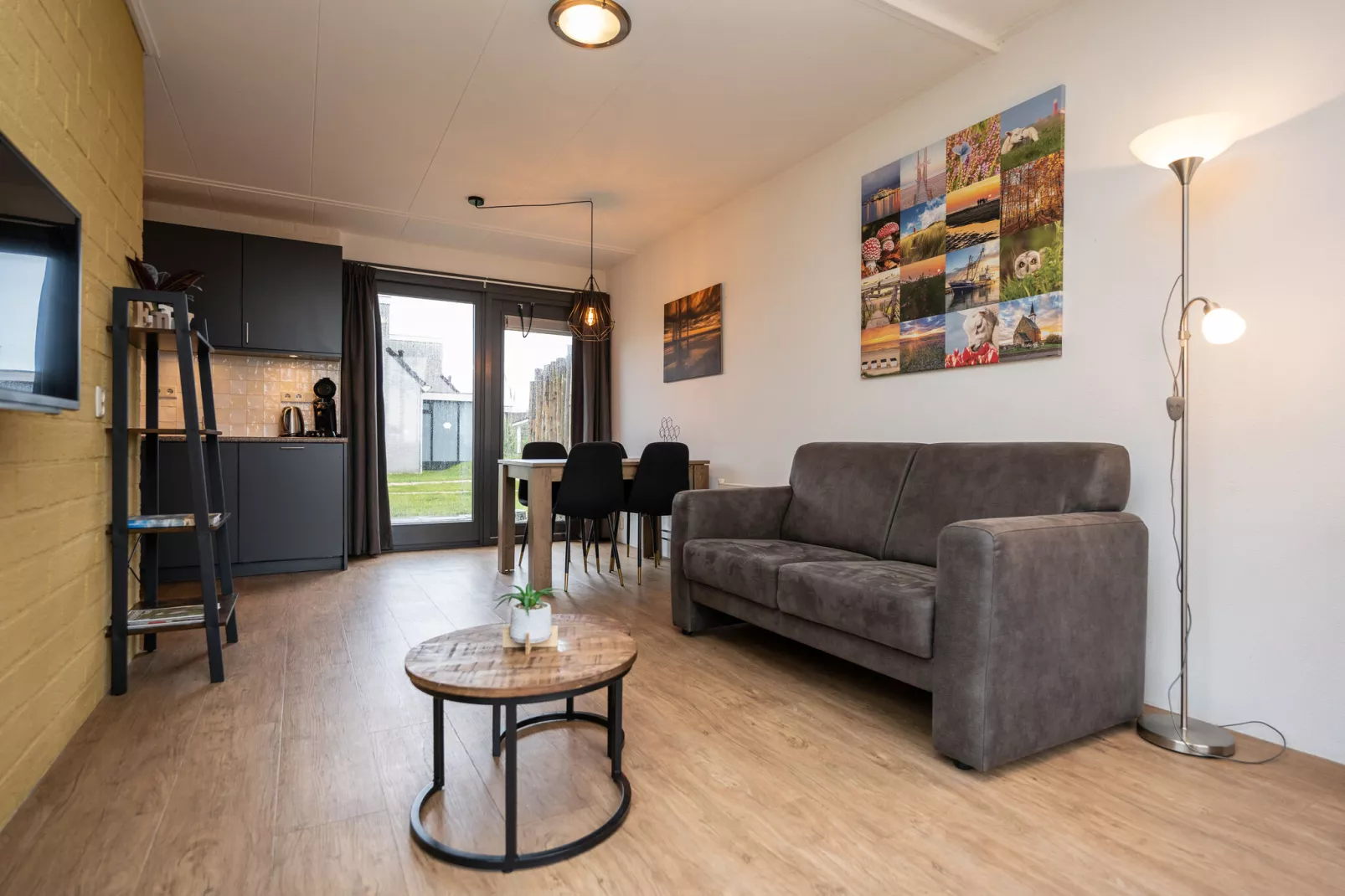 Vakantiepark 't Eibernest Texel 1-Woonkamer