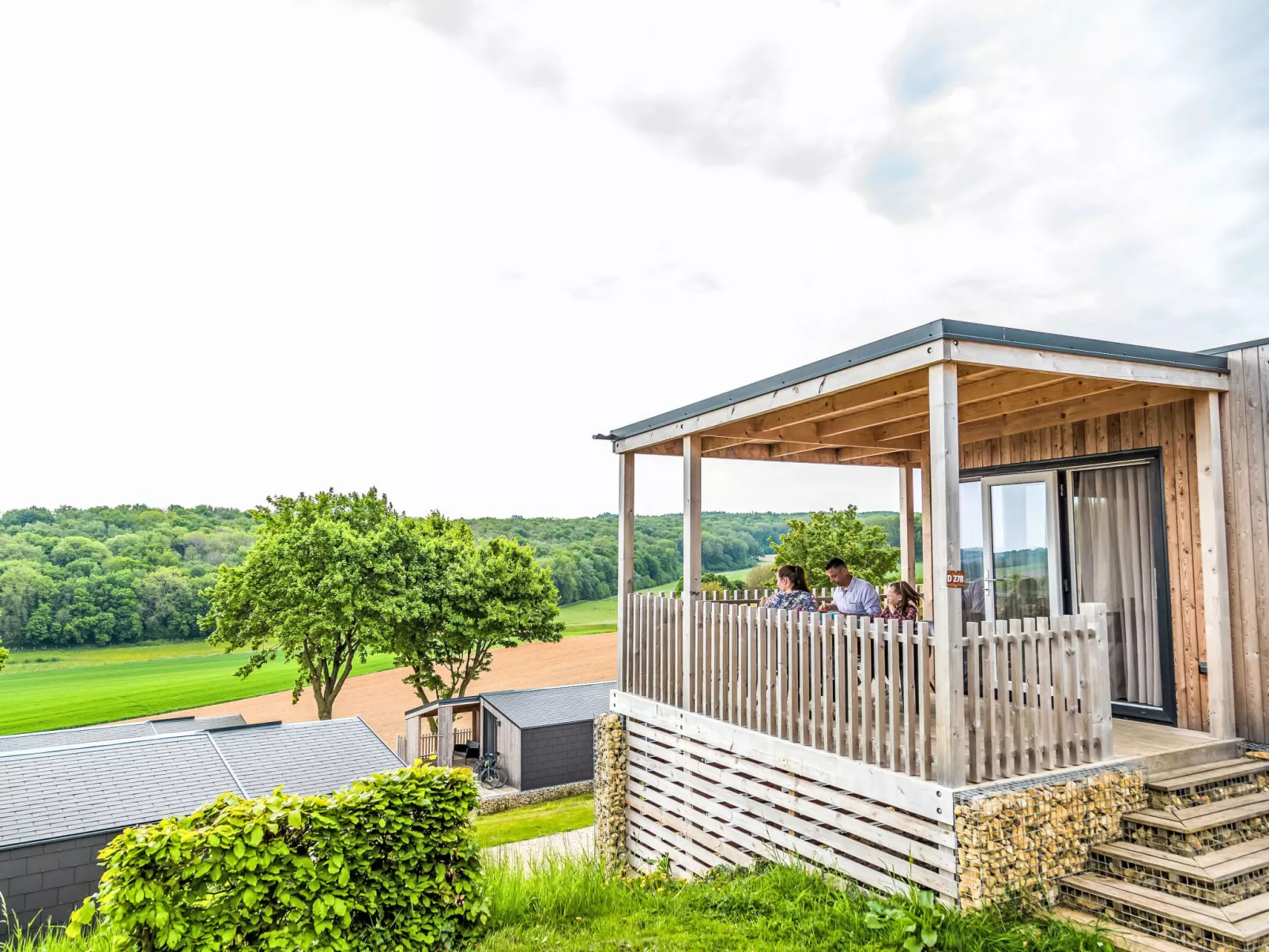 Lodge de Montagne Petite (glamping tent)-Buiten