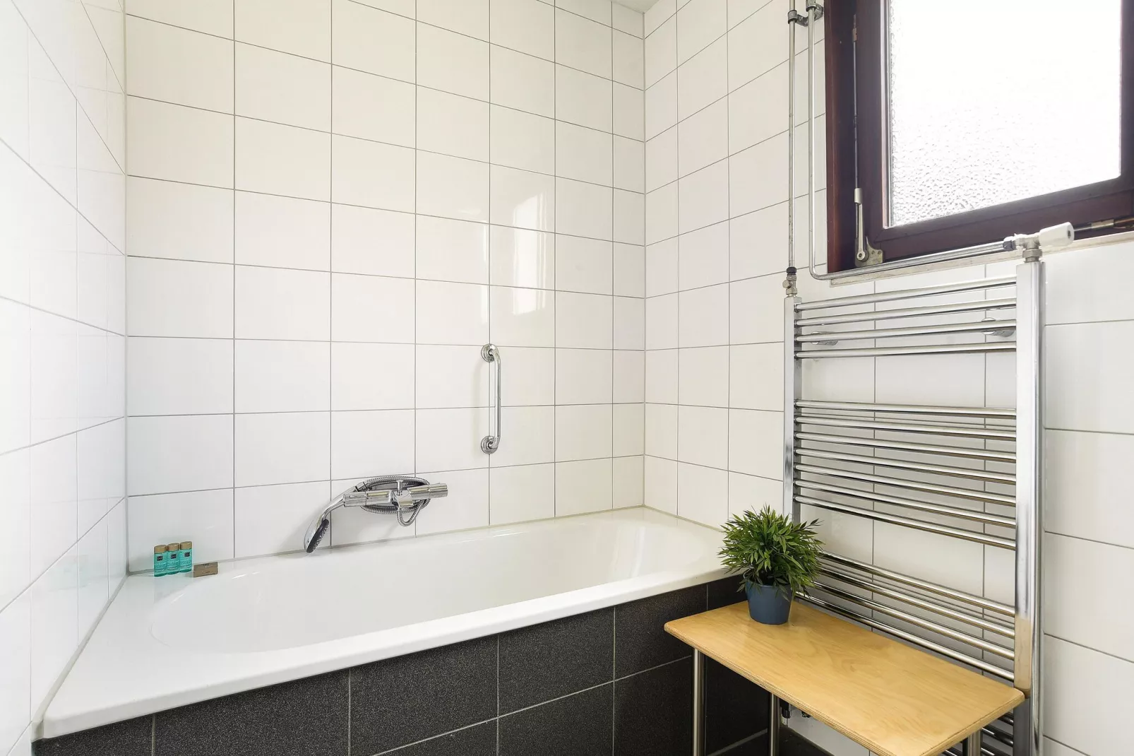 Vakantiepark Reevallis 6-Badkamer