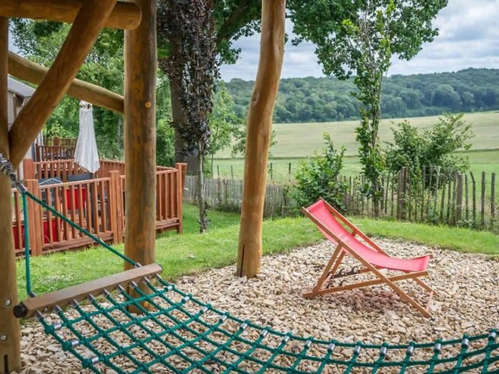 Lodge de Montagne (glamping tent)-Buiten