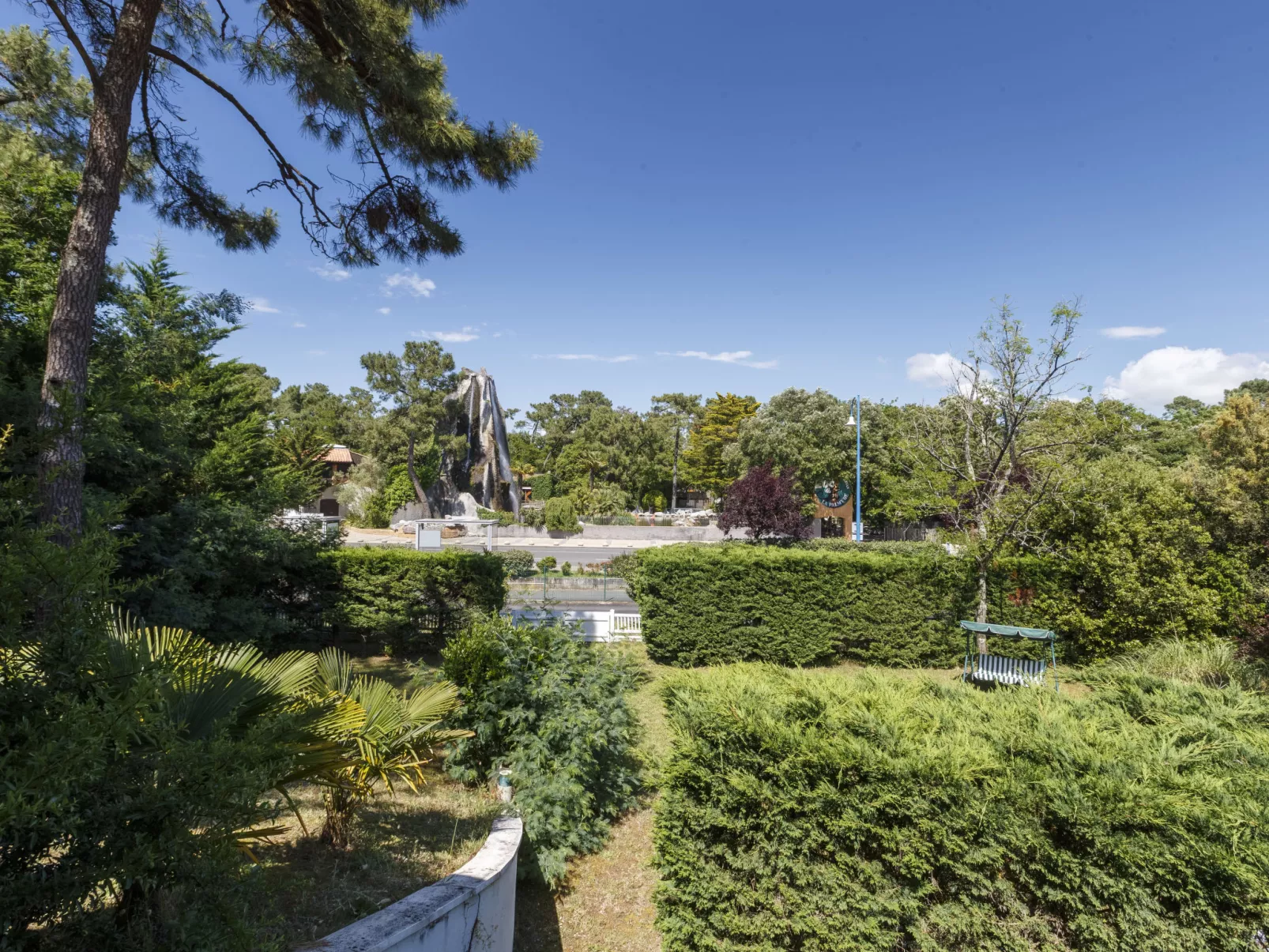 Parc de la Résidence-Buiten