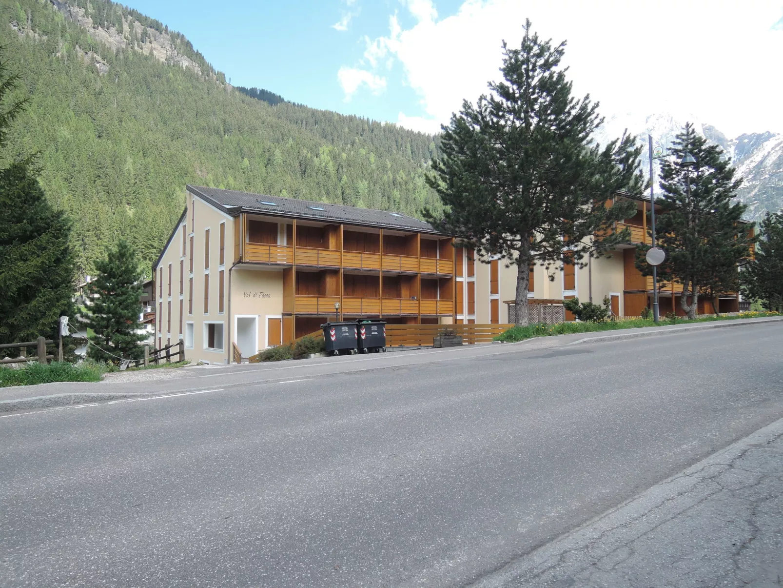 Condominio Val di Fassa-Buiten