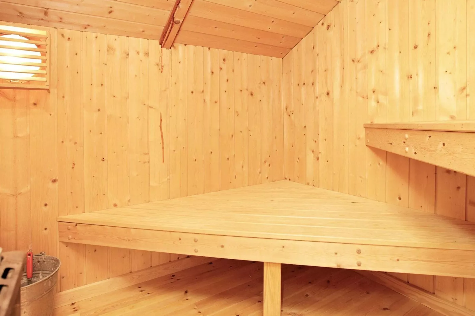 8 persoons vakantie huis in Humble-Sauna