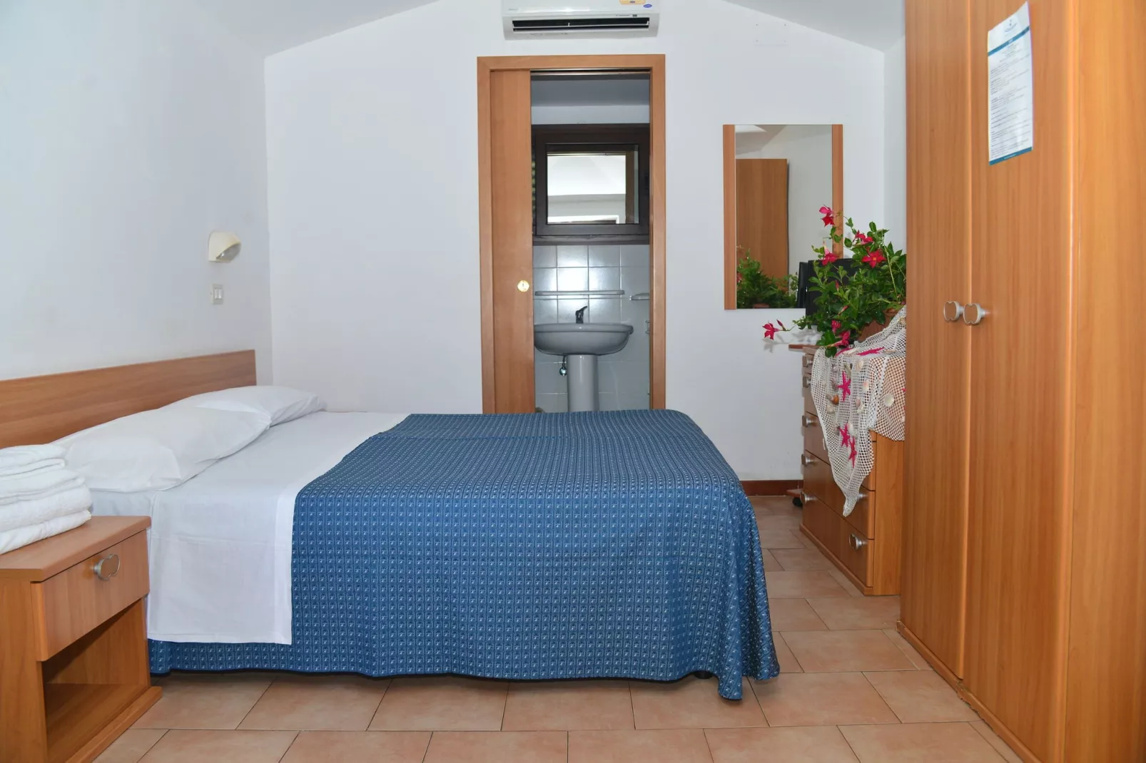 Resort Baia del Silenzio 1 - Type Mono Superior 4 pax-Woonkamer