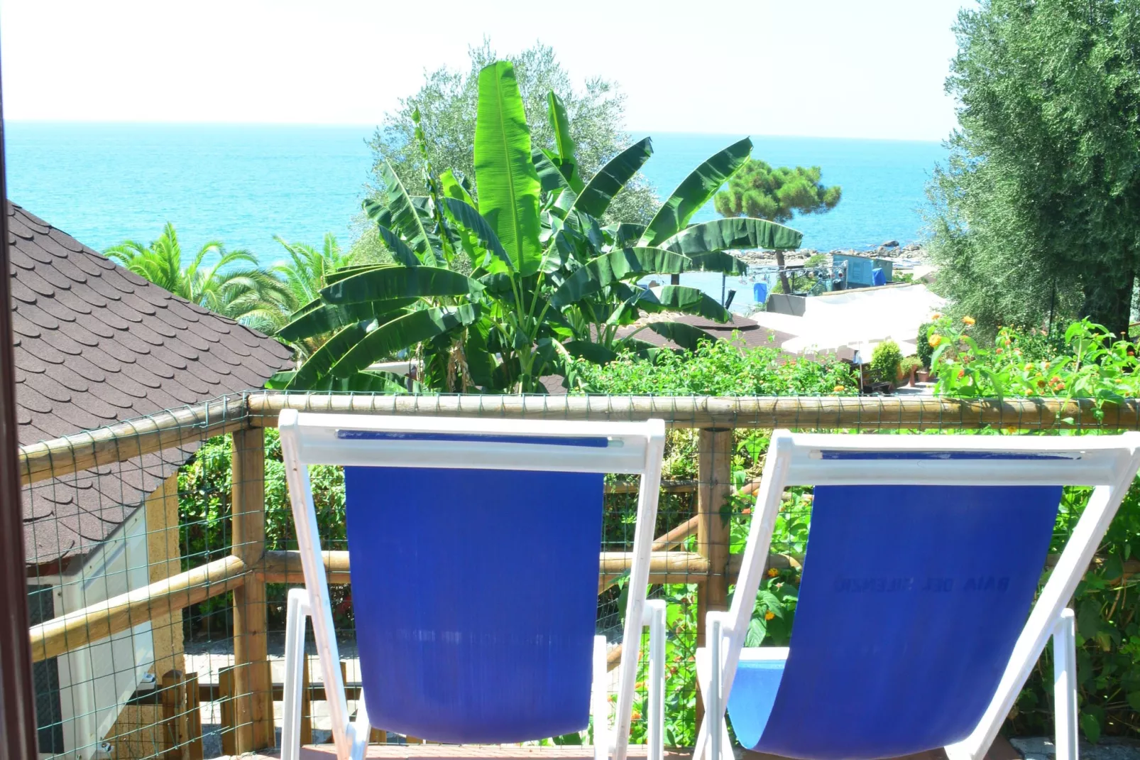 Resort Baia del Silenzio 1 - Type Mono Superior 4 pax-Terrasbalkon