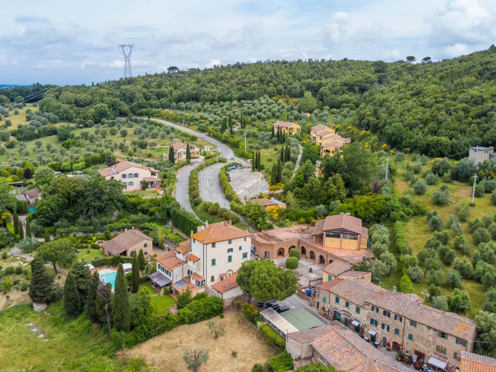 Le Monache - intero nucleo-Buiten