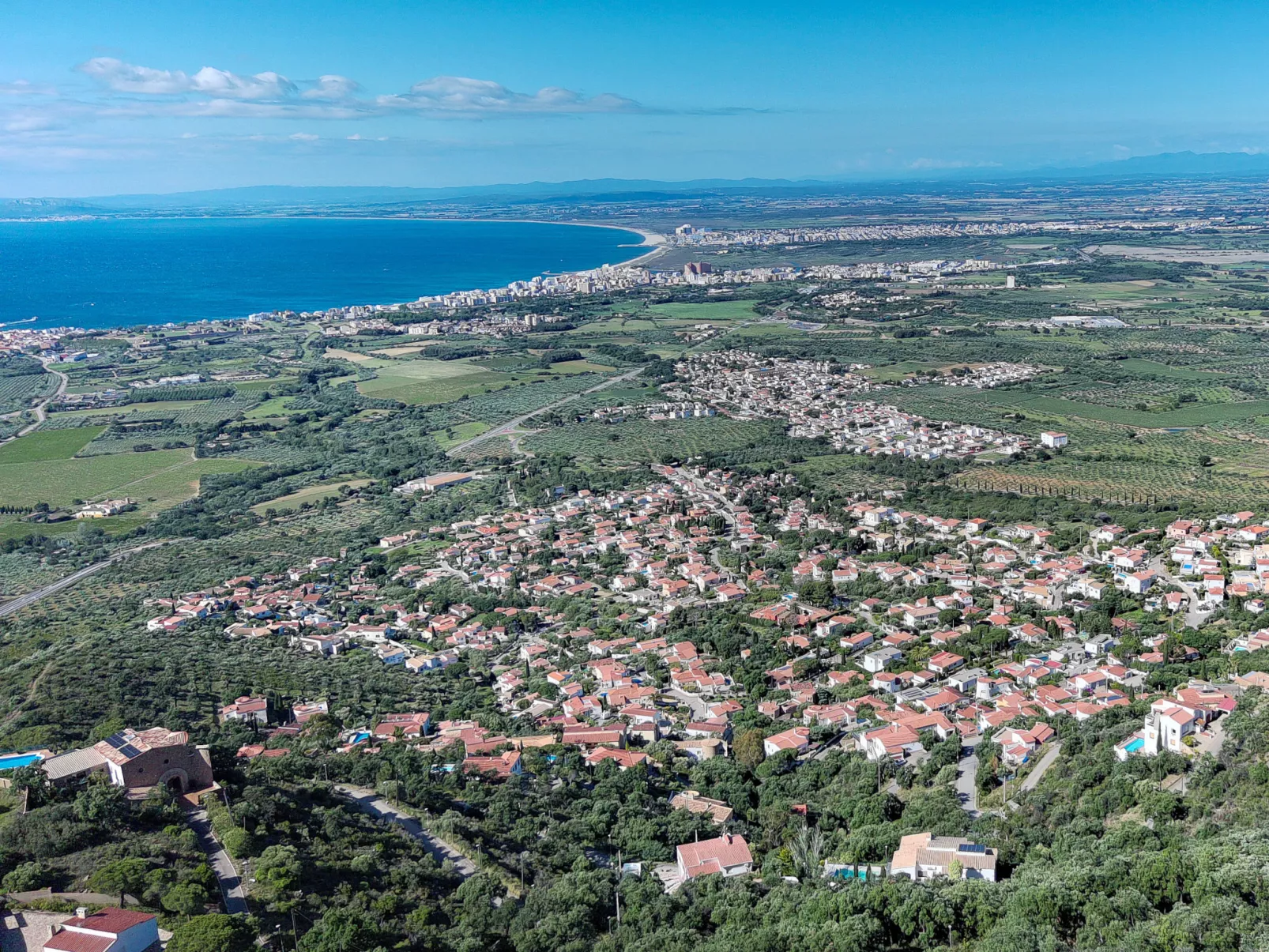 La Torre-Buiten