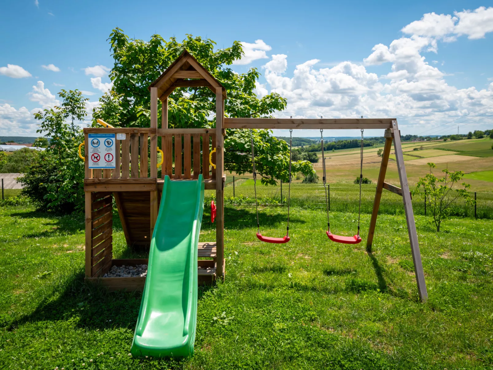 Countryside estate-Buiten