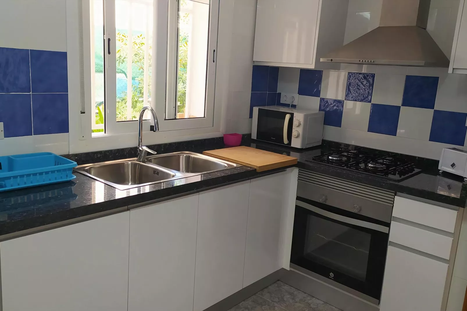 Apartamento Bajo Oeste-Keuken