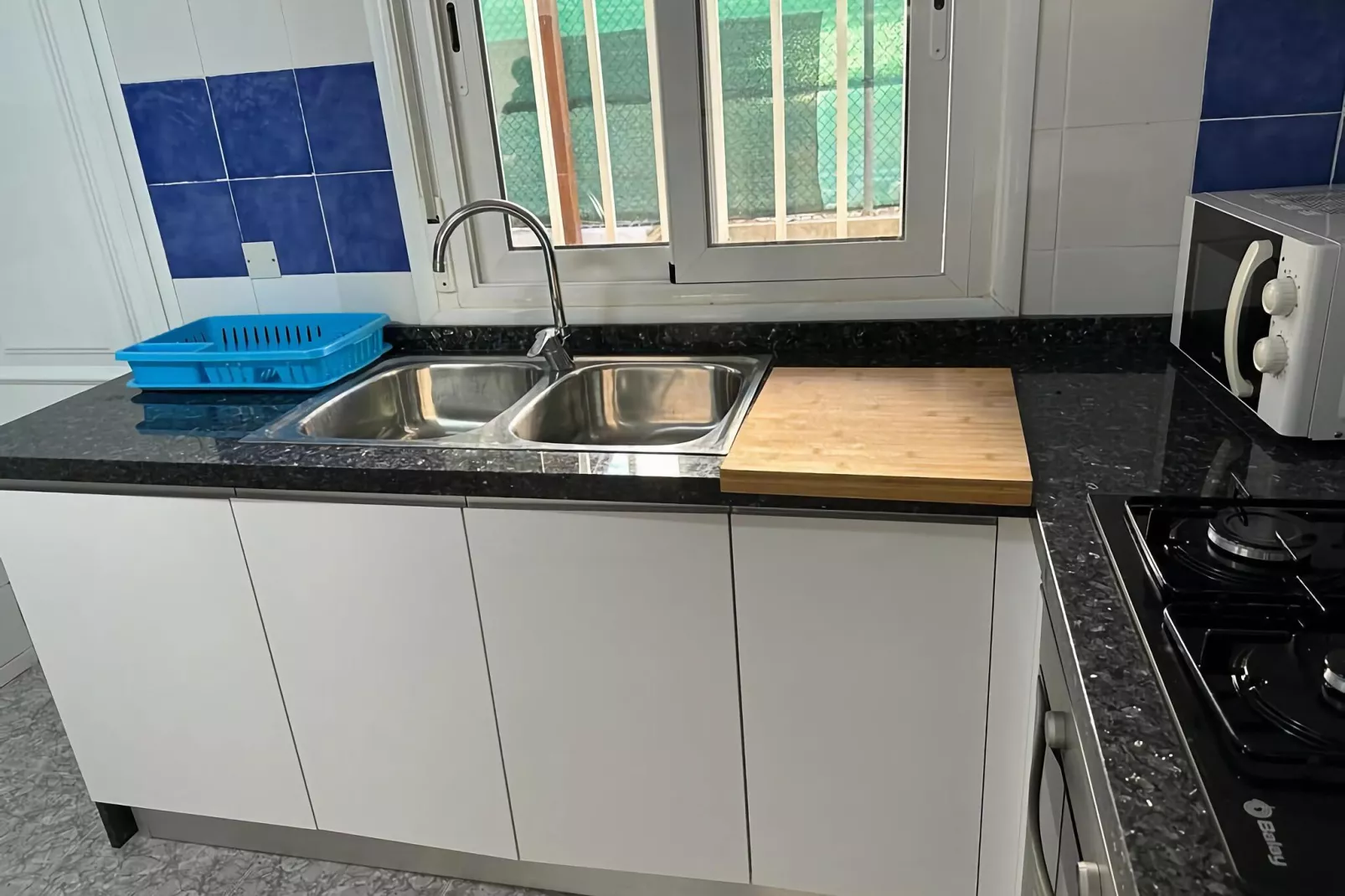 Apartamento Bajo Oeste-Keuken