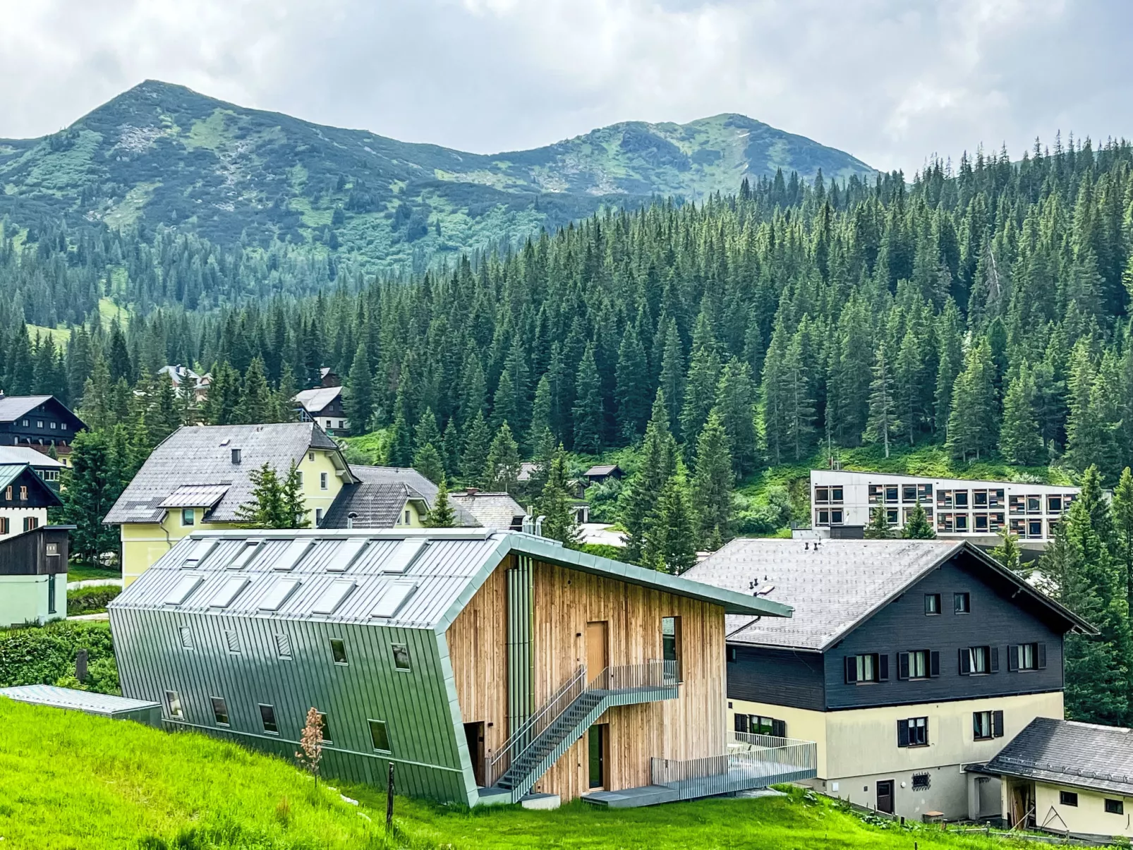 Hideaway Planneralm by JUFA HOTELS-Buiten