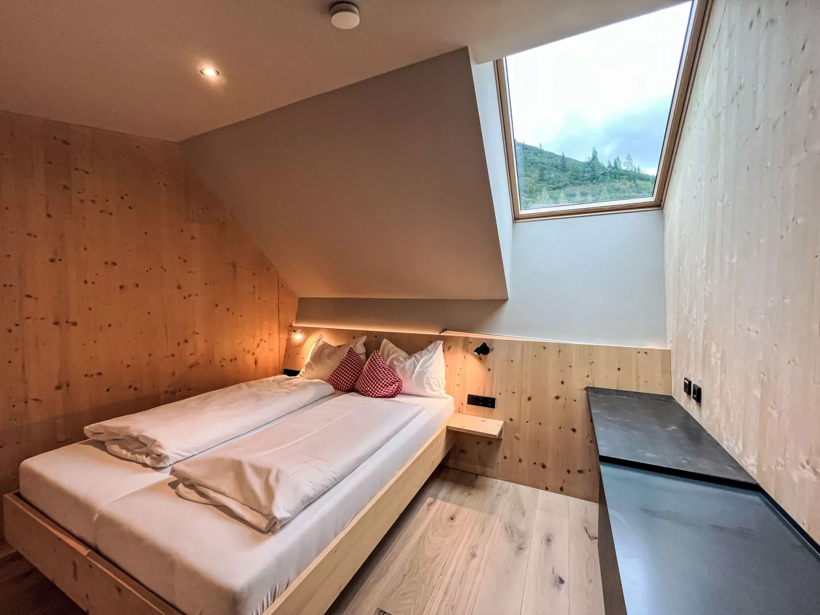 Hideaway Planneralm by JUFA HOTELS-Binnen