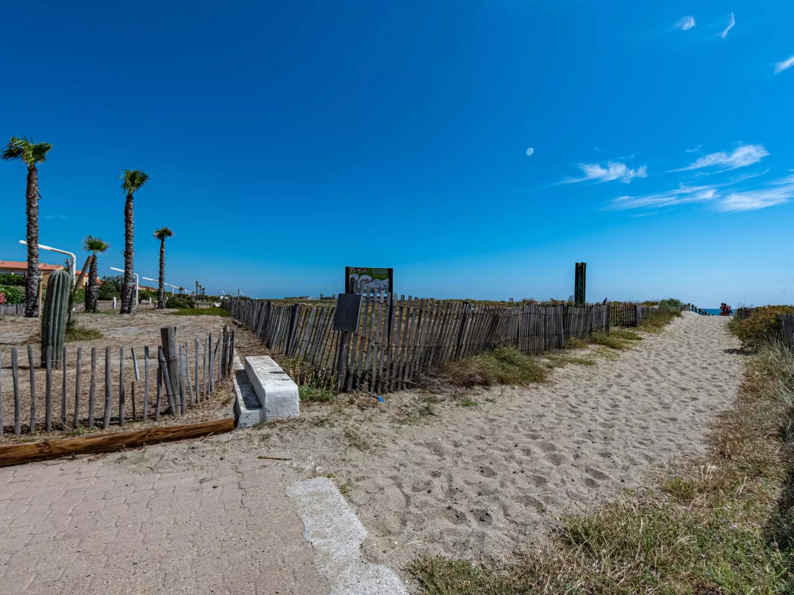 Cap de Mer-Buiten