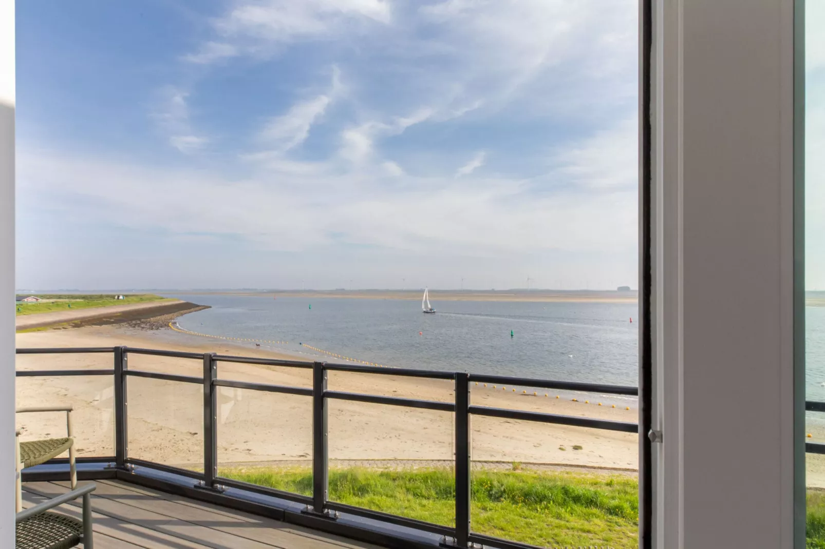 Luxe appartement Vista Maris - Havenweg 8-12 'Oester Oase'-Uitzicht zomer