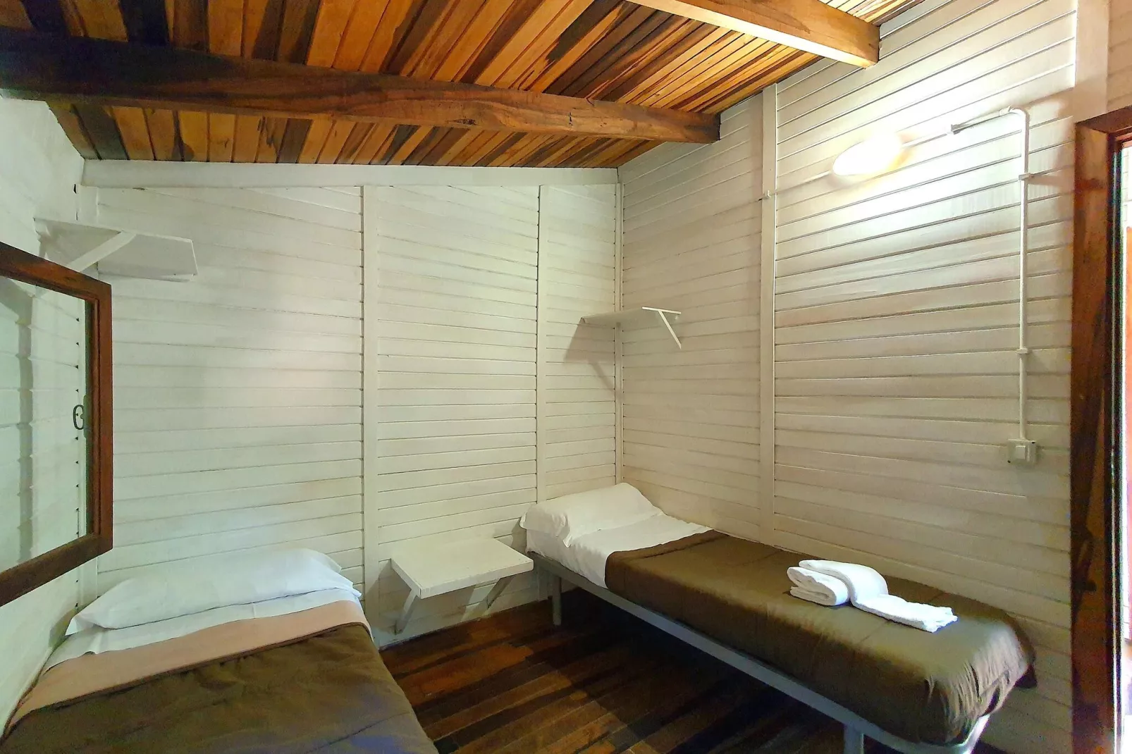 Chalet 4 pax con Bagno-Slaapkamer