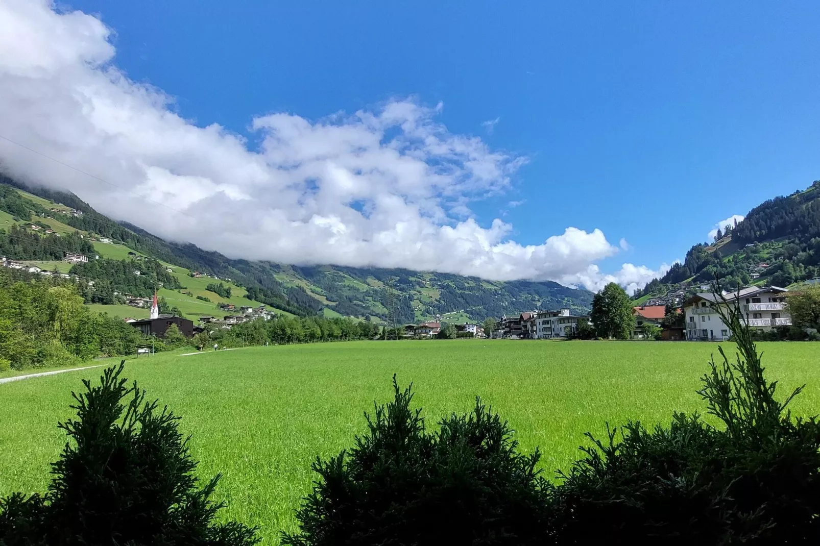 Landhaus Irena-Uitzicht zomer