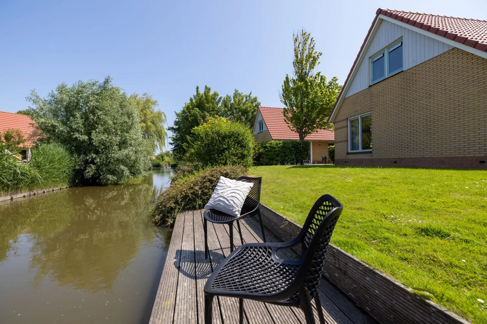 Villavakantiepark IJsselhof 3-Tuinen zomer